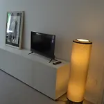 Via Santa Elisabetta 2a アパート