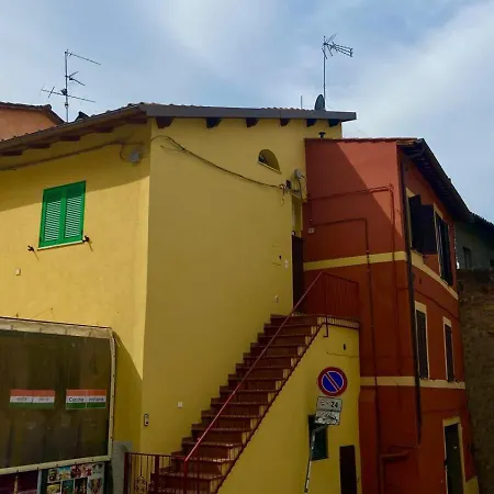 Via Santa Elisabetta 2a アパート ペルージャ