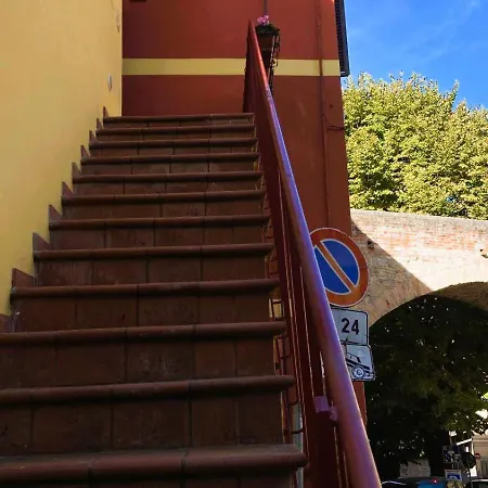 דירה Via Santa Elisabetta 2a פרוג'ה